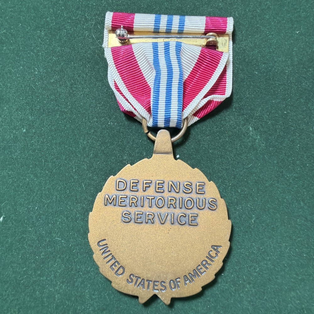 US Full Size Medal DEFENCE MERITORIOUS SERVICE