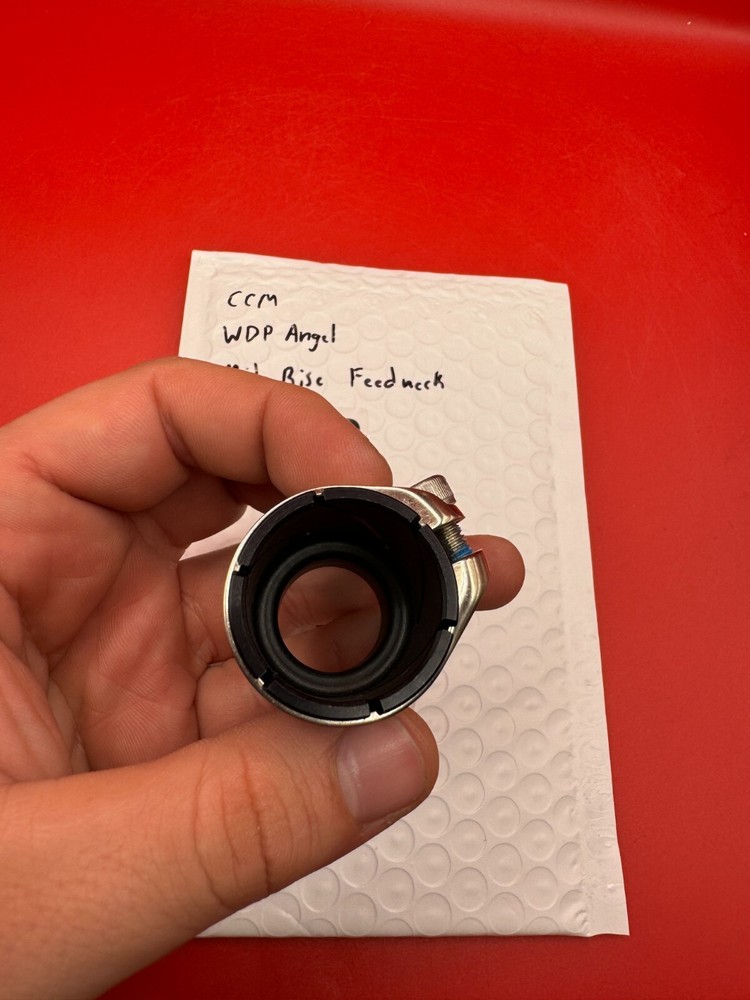 CCM WDP Angel Mid Rise Feedneck