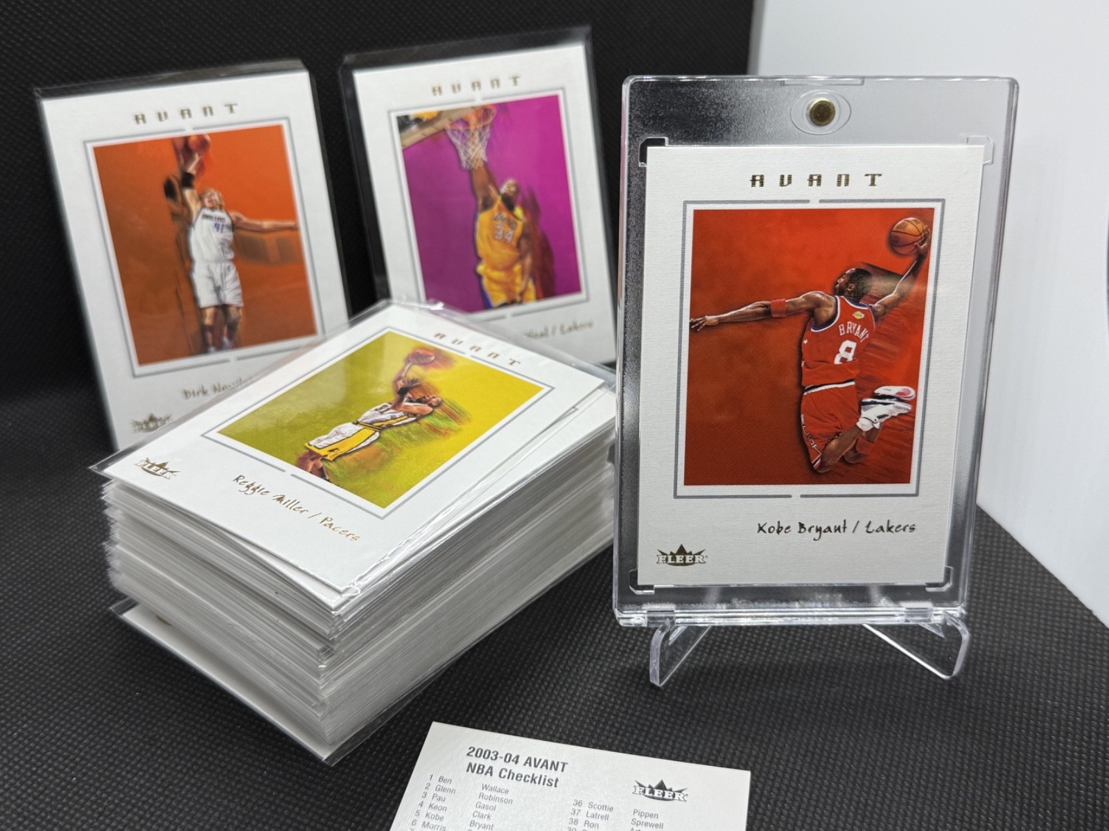 2003-04 Fleer Avant COMPLETE SET #1-56 Kobe Bryant #5 GORGEOUS ARTWORK! RARE!