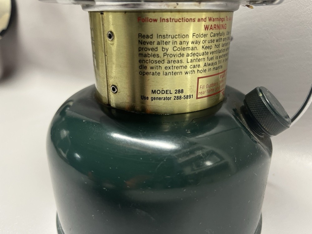 Coleman CL2 Adjustable 288 Camping Lantern Green Liquid Fuel Adjustable