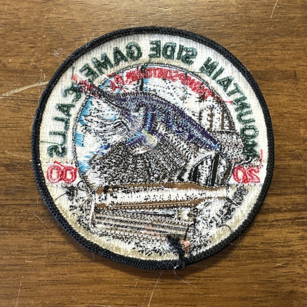 2000 Mountainside Game Calls ￼ Thompsontown Pennsylvania Collector Patch