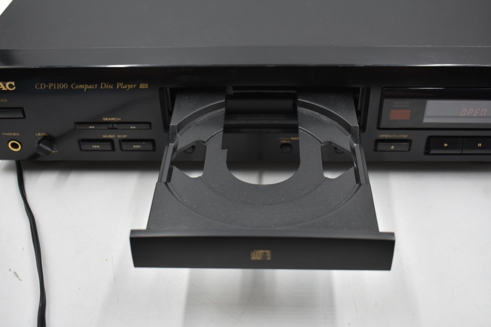 TEAC CD-P1100 CD Player Single Disc Tested Working No Remote