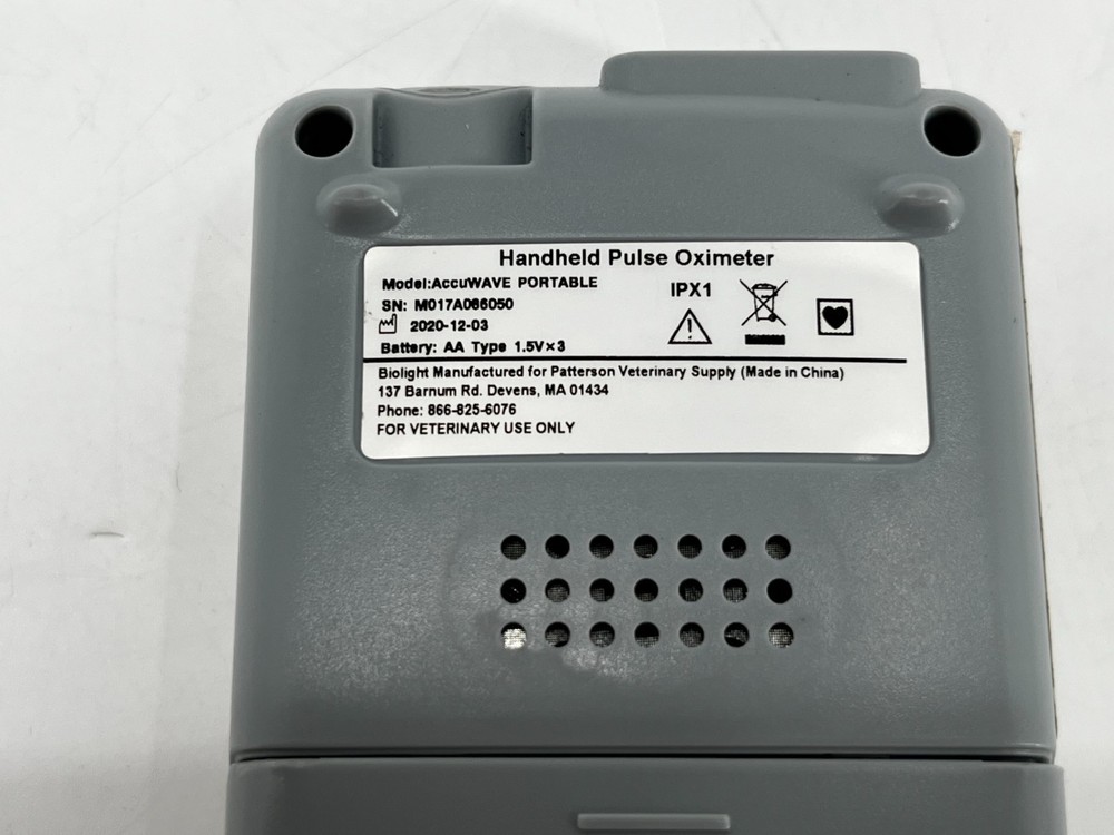 ACCUWAVE PORTABLE PULSE OXIMETER