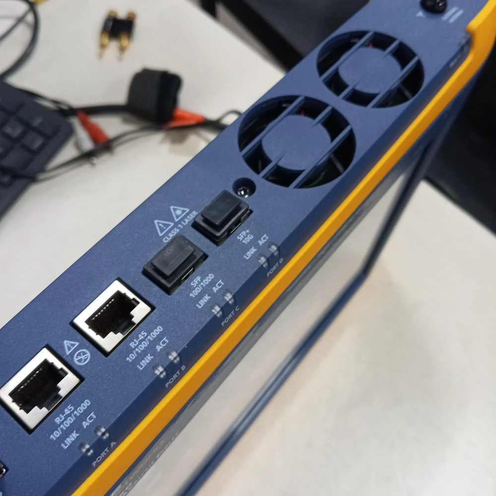 Fluke Networks Optiview XG Network Analyzer Tablet + Warranty