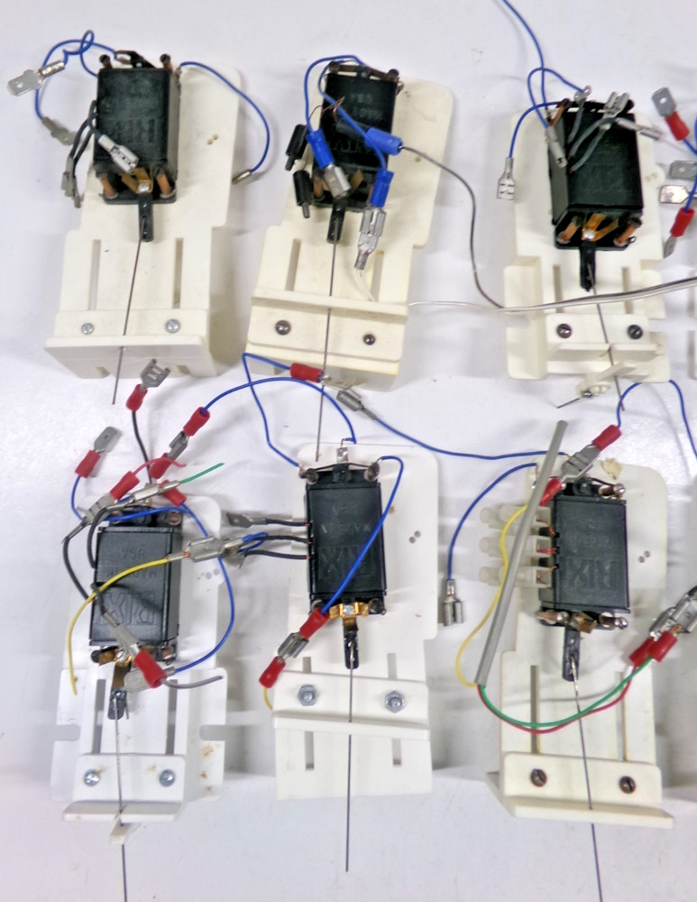 (10) HO Rix switch machines (lot 0343)