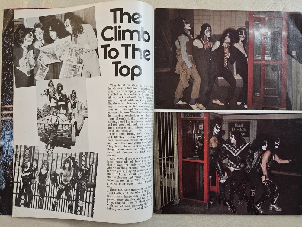GROOVES Presents KISS Magazine 1978 Volume #1 Simmons, Stanley Mint Poster