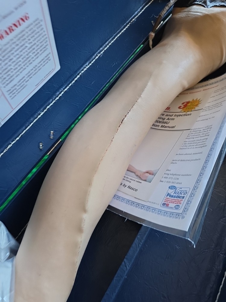 Nasco Life Form LF698 Phlebotomy IV Injection Training Arm