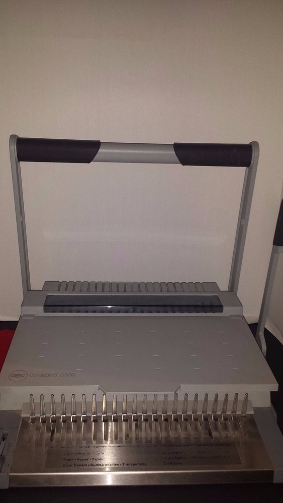 GBC CombBind C500 Comb Spreader/ Comb Binding Machine/ Binder