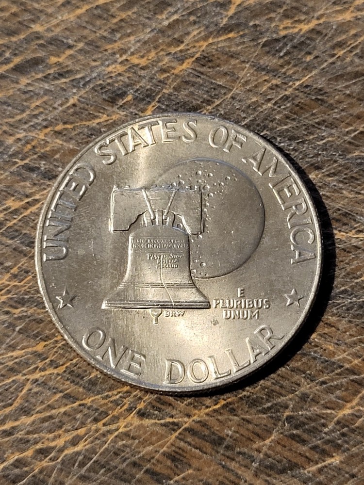 1976-D Eisenhower (Ike) Dollar - Bicentennial - Very Fine