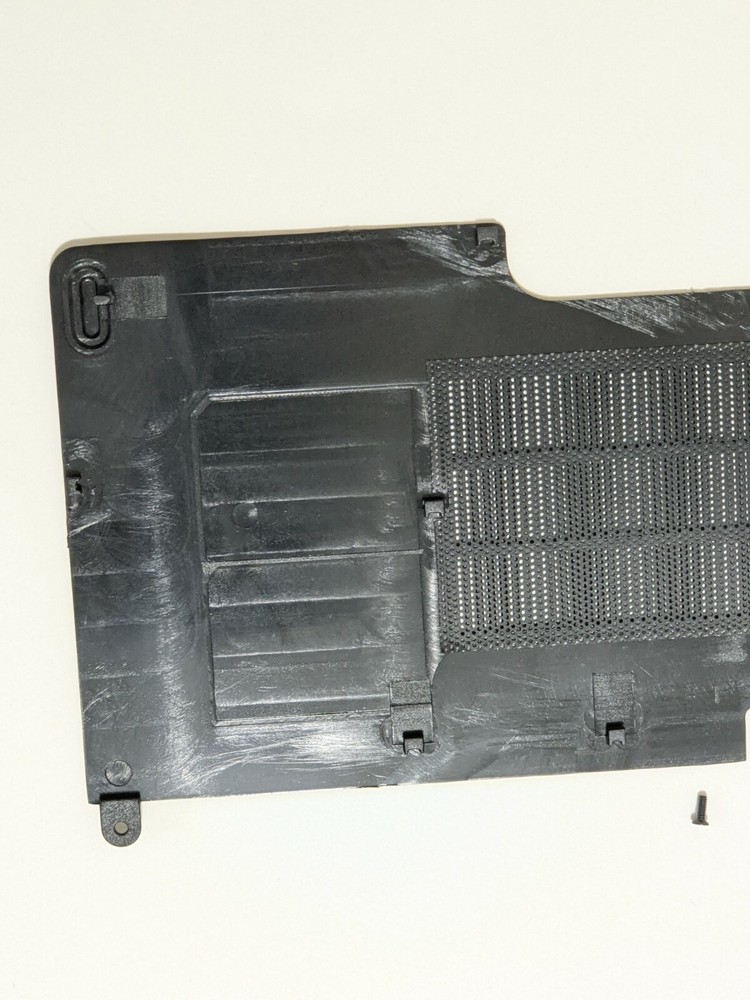 NEW DELL LATITUDE E7240 BOTTOM BACK HDD DOOR MEMORY COVER ACCESS PANEL