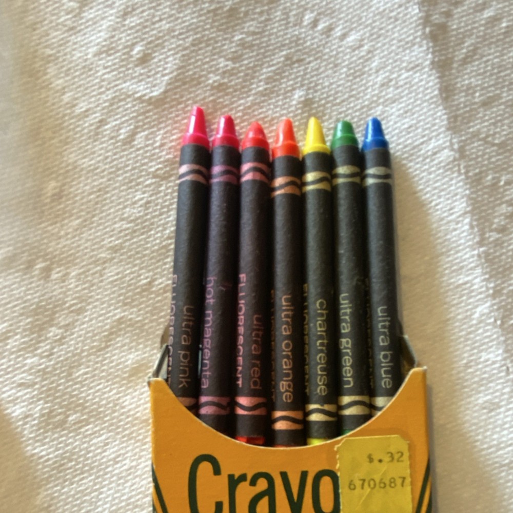 Crayola Fluorescent Colors 8ct Crayons Multicolor 8F