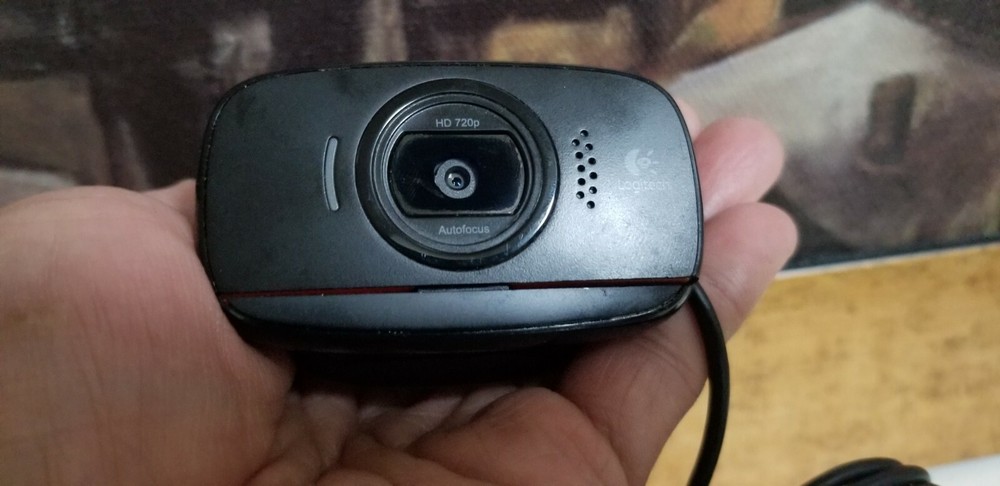 Logitech HD Foldable 720p Web Cam (V-U0023) - free shipping