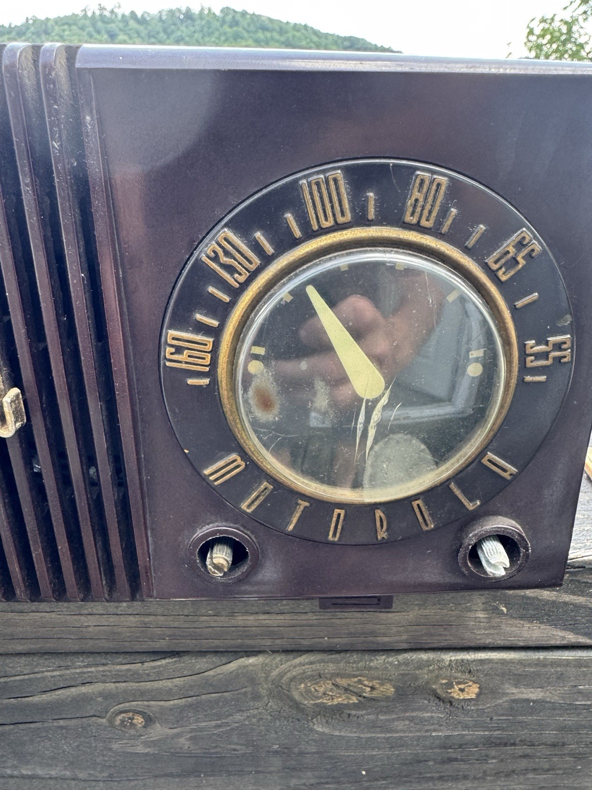Vintage 1950 Motorola Model 51C Tube AM Clock Radio Works Brown Plastic