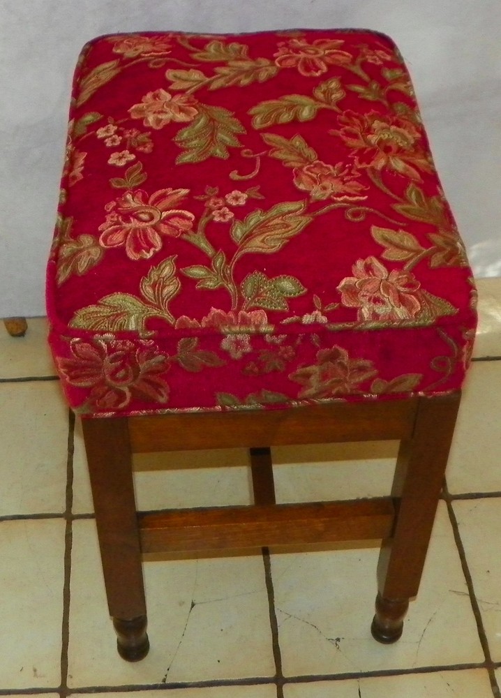 Walnut footstool Bench (FS-5)