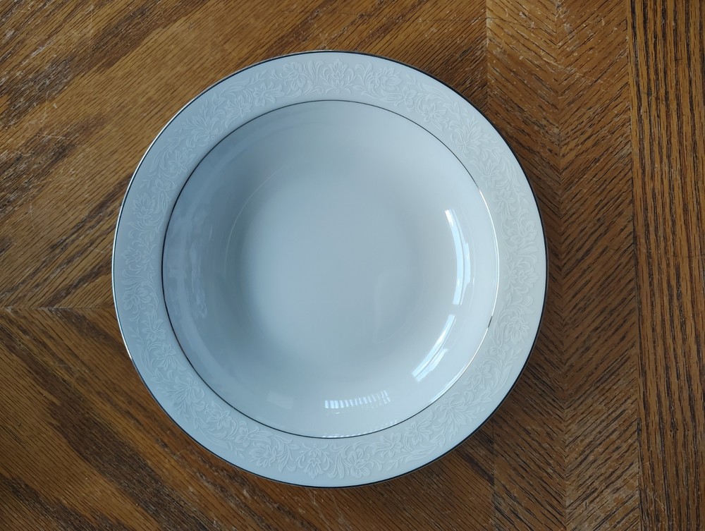 Grace Fine China Concerto 7 Piece Place Setting