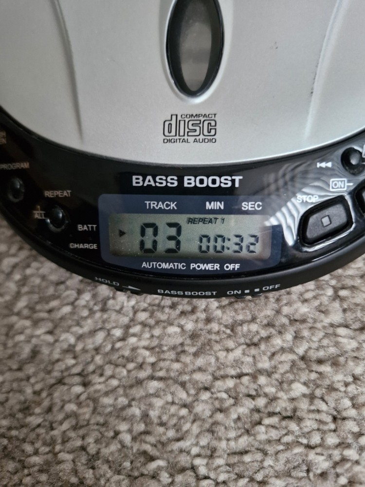 Crown cd-73 Portable CD Player Working