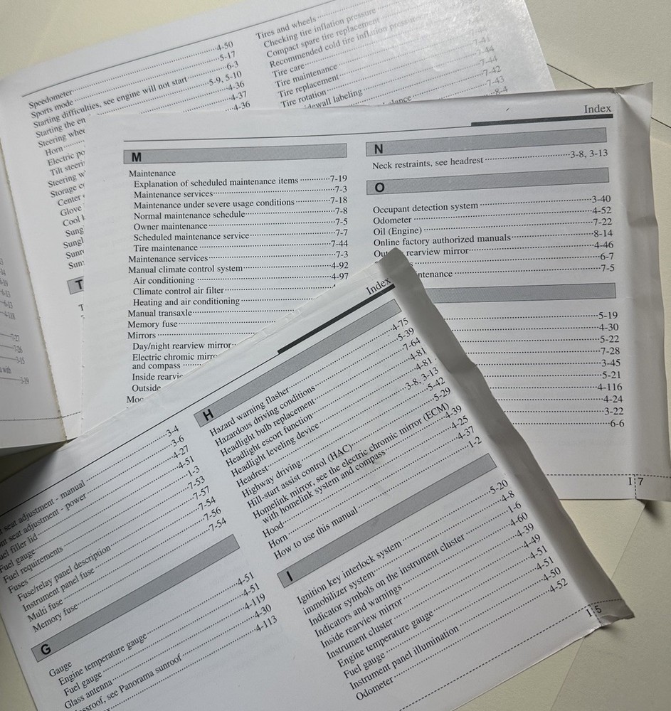 2012 Kia Optima Owner’s Manual Set W/ Case