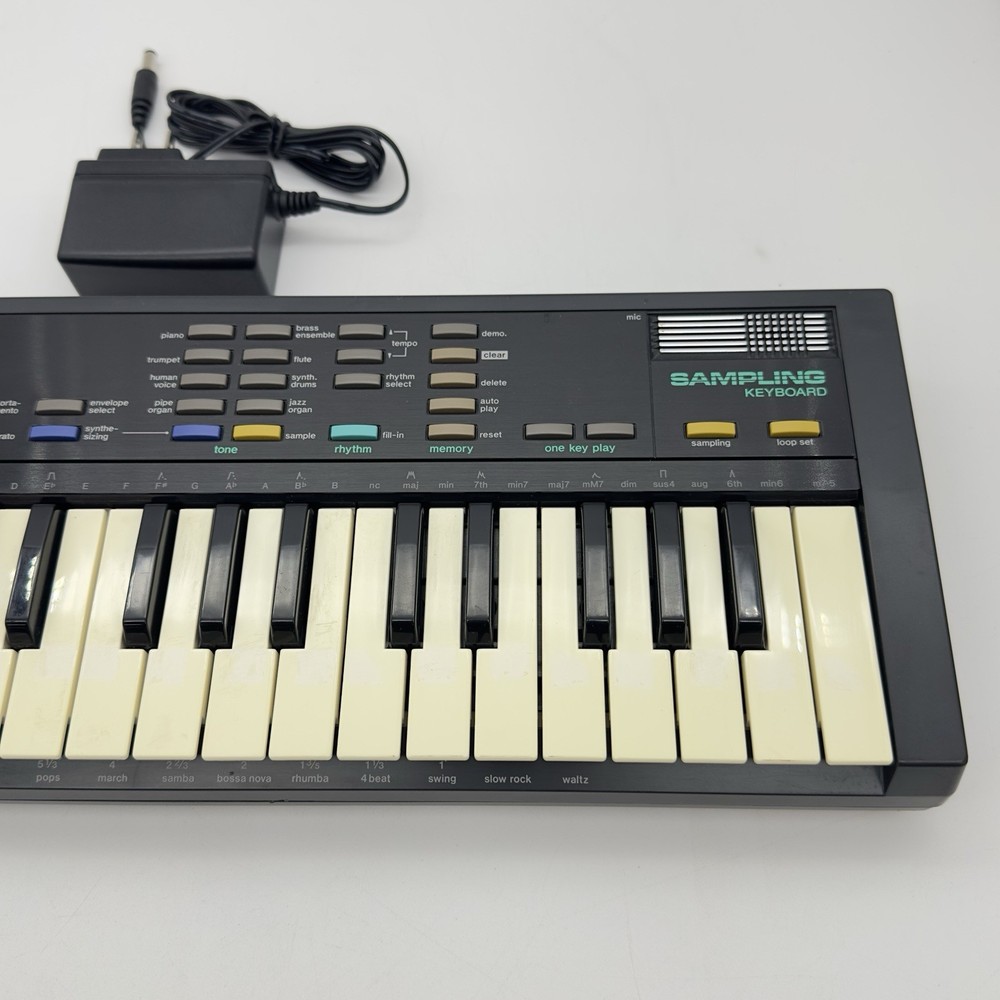 Casio SK-1 Sampling Electronic Keyboard Synthesizer 32 Key TESTED READ BELOW!