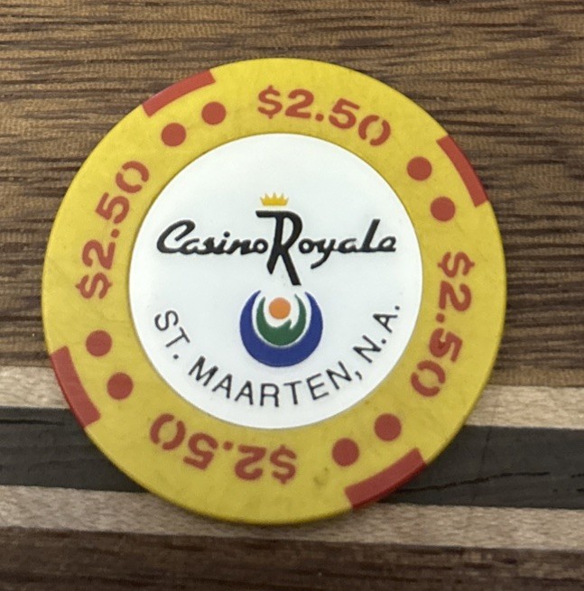 CASINO ROYALE $2.50 Chip - St. Maarten, N. A.
