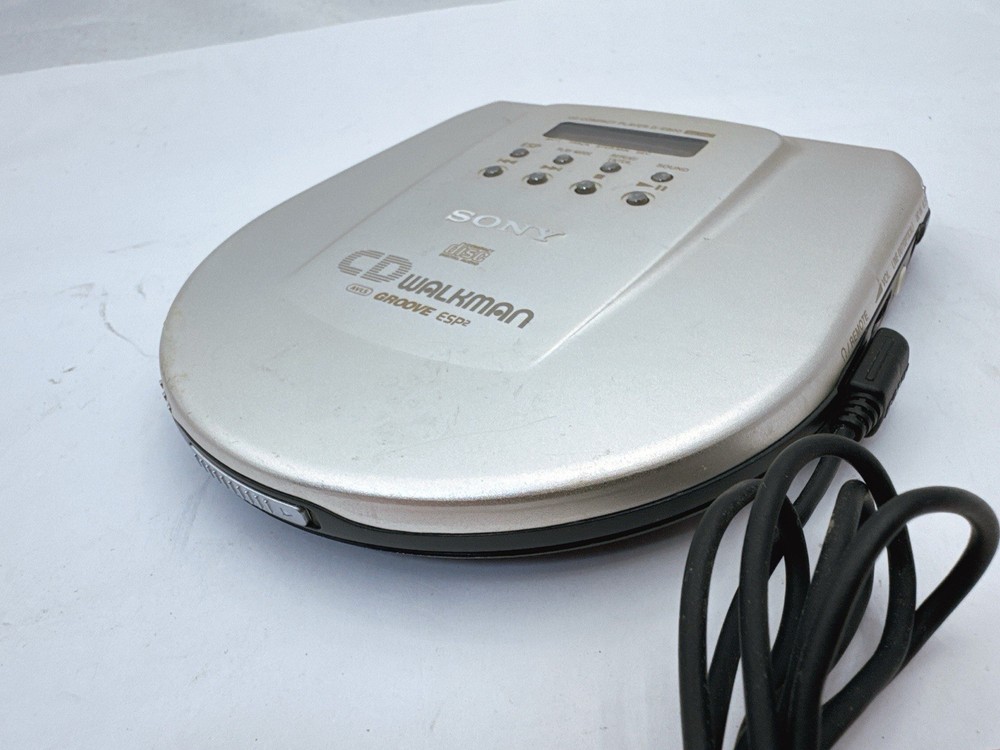 Sony D-E800 CD Walkman Portable ESP Player with Remote Tested Working