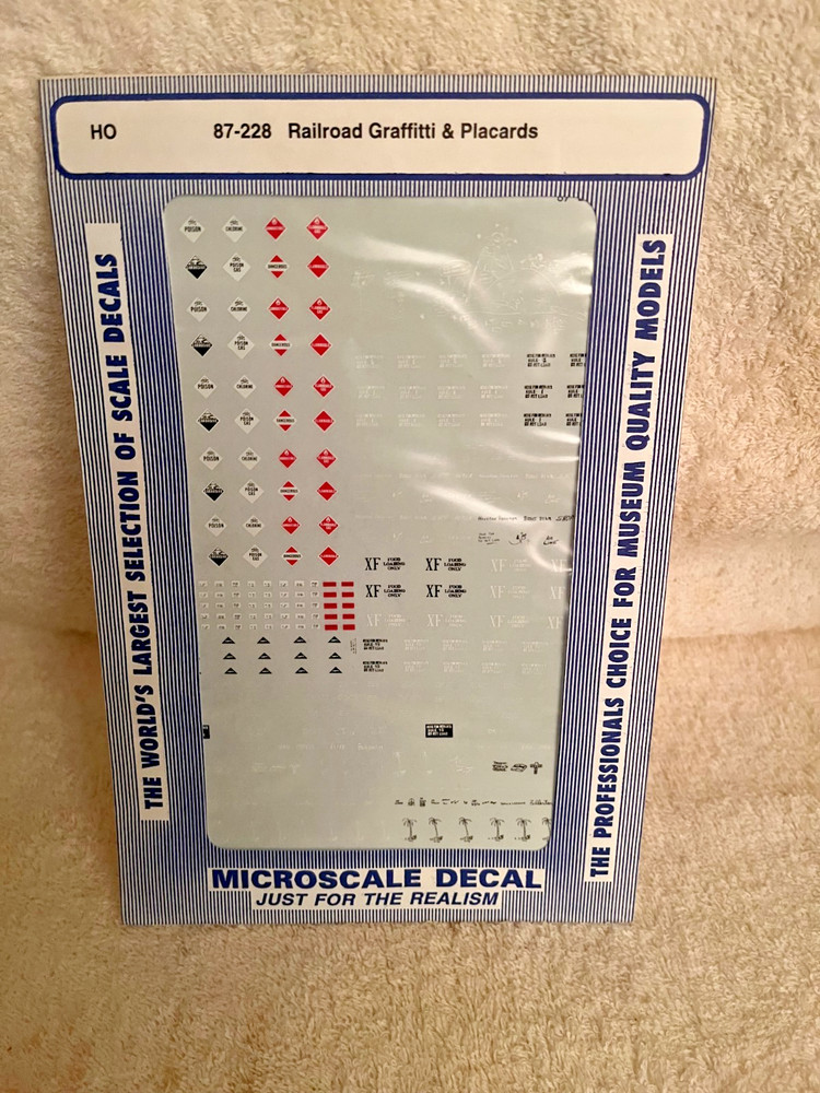 87-228 Microscale HO Train Decals Railroad Graffitti & Placards