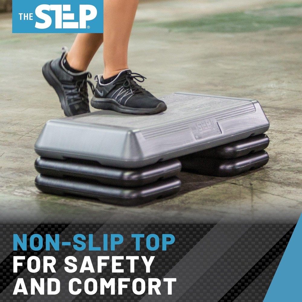 Aerobic step platform circuit size with 4 risers 4–6" height