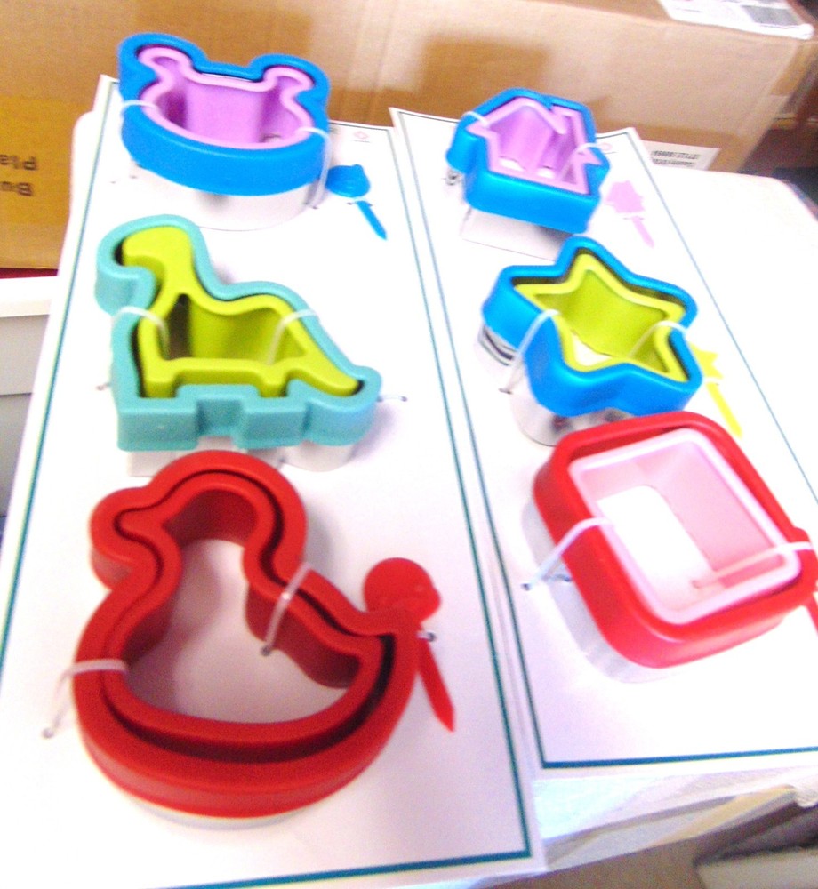 New  Sandwich Cookie  Cutters 12 pieces