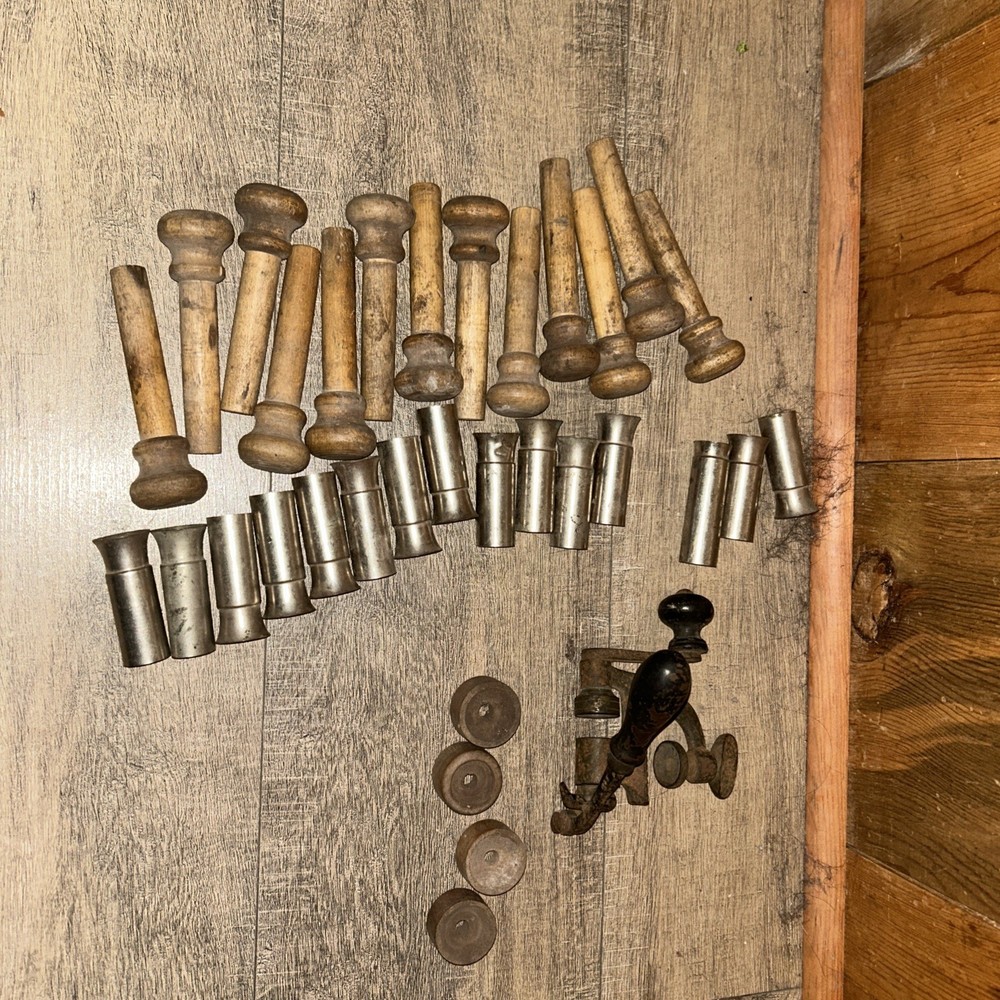 Antique 12 Gauge Hand Loading Tools For Reloading Paper Shotgun Shells