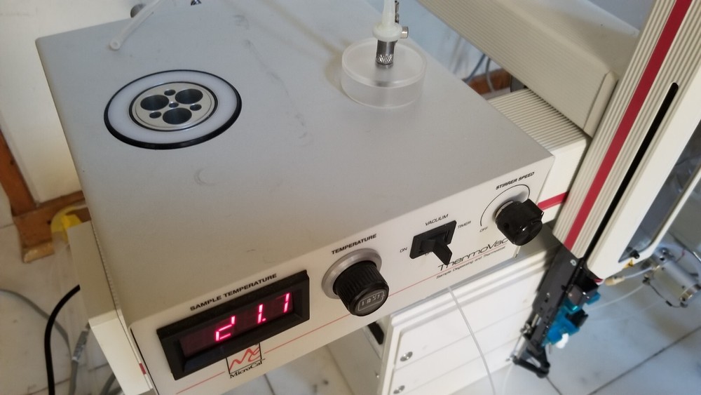 CTC PAL Autosampler for Microcal Thermovac
