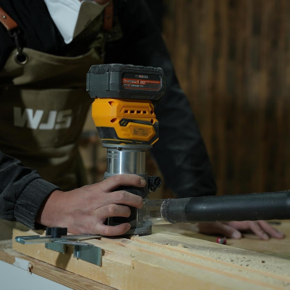 Lightweight Brushless Router with Adjustable Speed & Worklight – Ready to Use