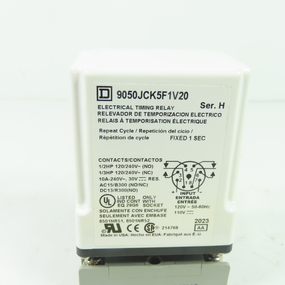 Square D 9050JCK5F1V20 Repeat Cycle Timing Relay 120VAC 110VDC With Socket