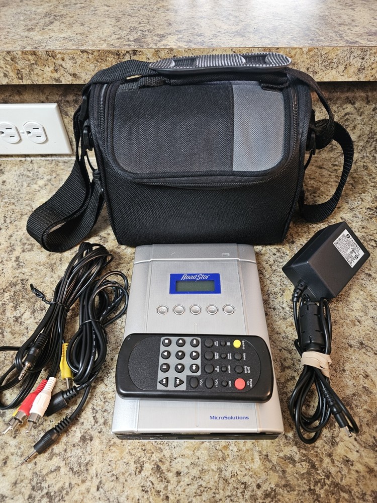 MicroSolutions RoadStor Portable CD Burner for Photo Backup Model 401010