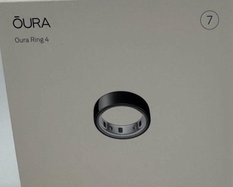 Oura Ring 4 Smart Ring 4th Gen. Size 7 BLACK Activity Tracker