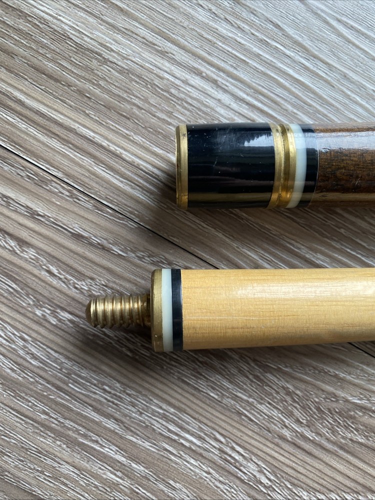 Vintage Pool Cue With Case