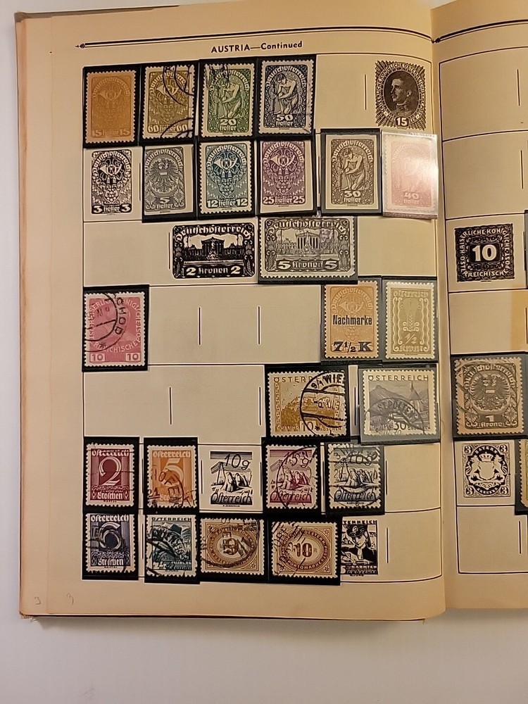 The Adventurer Album Postage Stamps Of The World