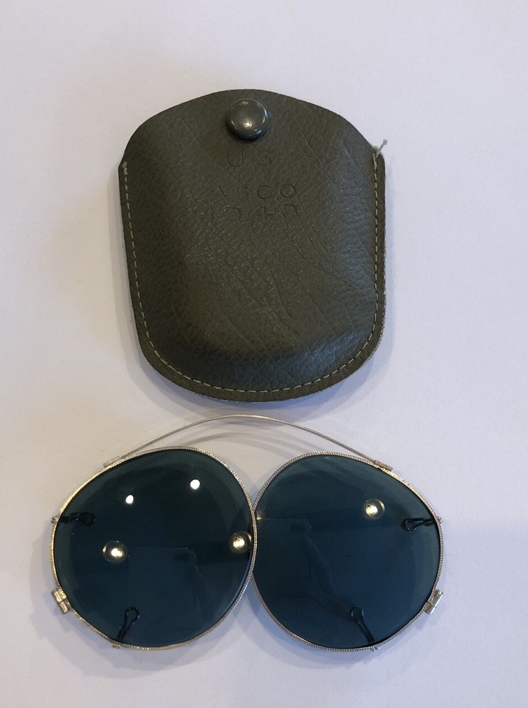 MID CENTURY US FOLDING SUNGLASSES Aviator Clip on W/Case Dated 1948 EUC