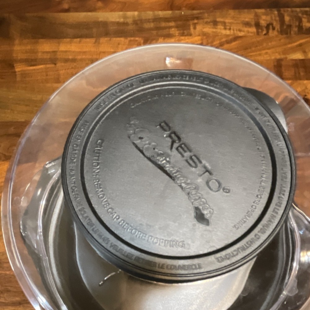 Presto Electric Kettle Popcorn Maker Built-In Stirring System Model 052001