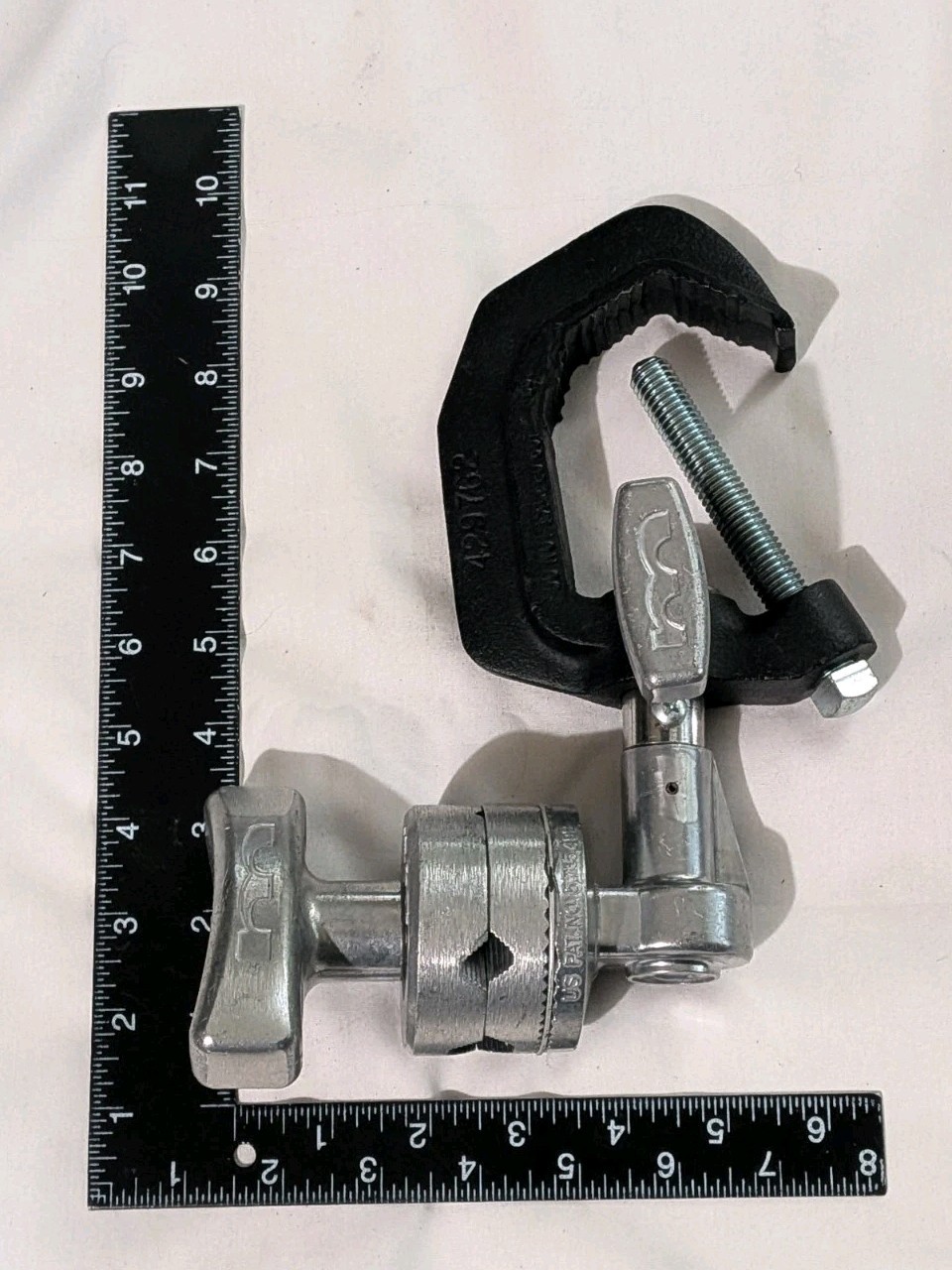 (2) MATTHEWS 429762 Studio Light Hanger Beam CLAMPS w/ MSE Hollywood Grip Heads