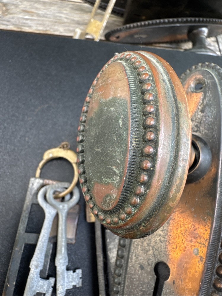 Sargent Bronze Beaded Edge Passage Set Oval Knobs & Plates Original Key