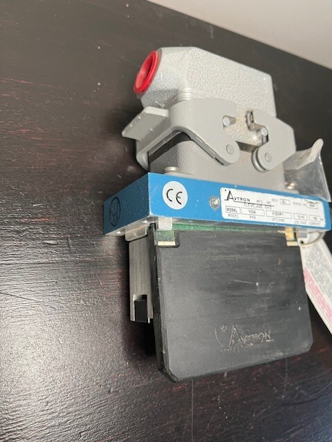 Avtron Encoder M284L 1024 PPR 517HP1 Connector Tachometer NEW