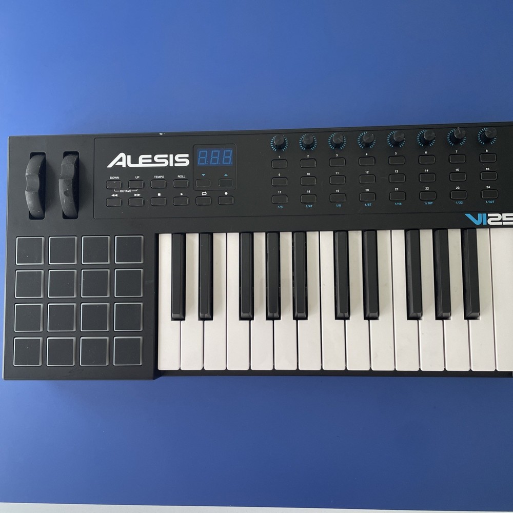 Alesis V125 25-Key USB MIDI Semi-Weighted Keyboard Controller - Black