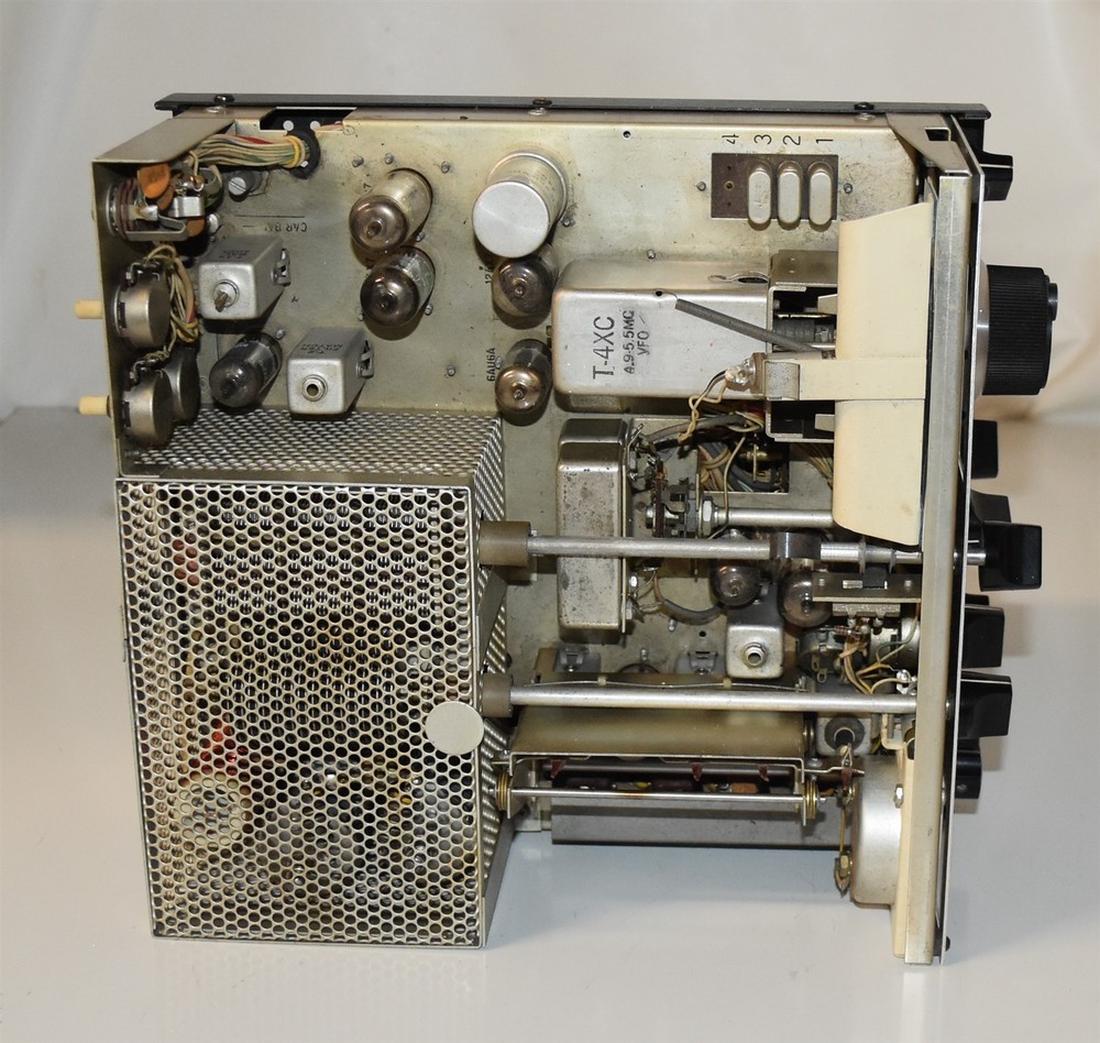 DRAKE T-4XC HF TRANSMITTER VERY CLEAN AND WORKING