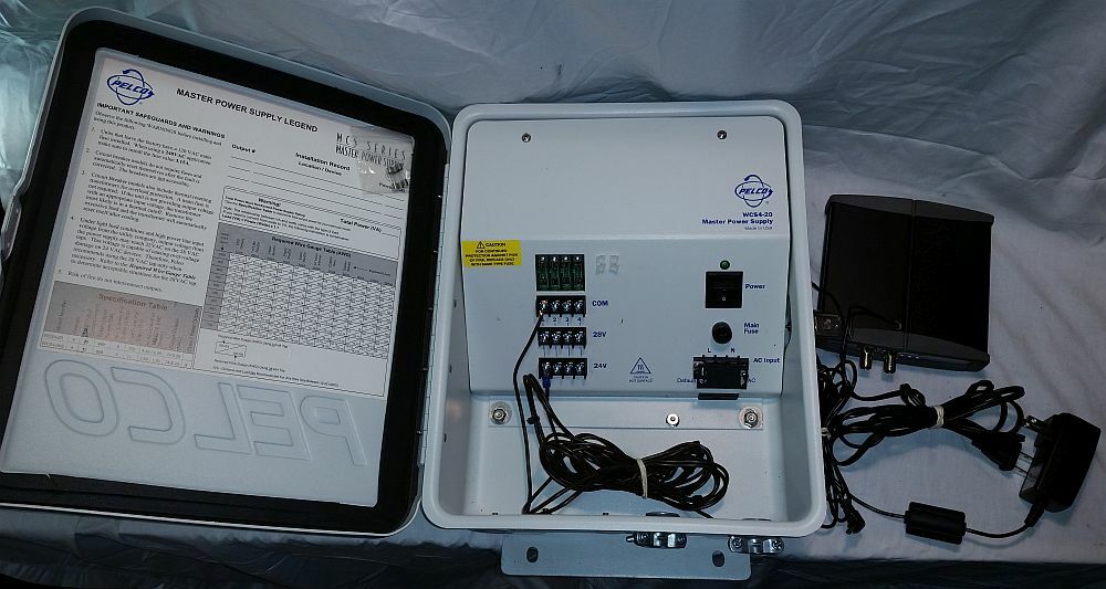 Pelco WCS4-20 Master Camera Power Supply w/ Case + Axis 241S Video Server Used
