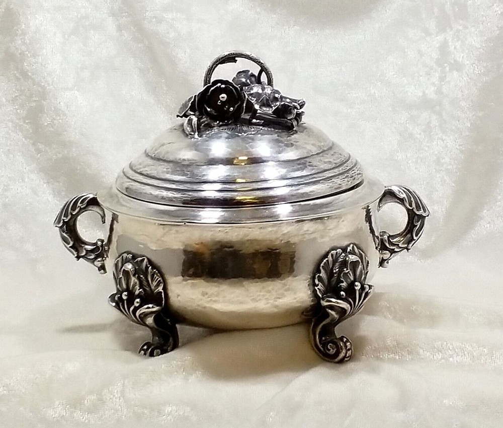 Antique Floral Pattern Hammered 835 Silver Candy Dish