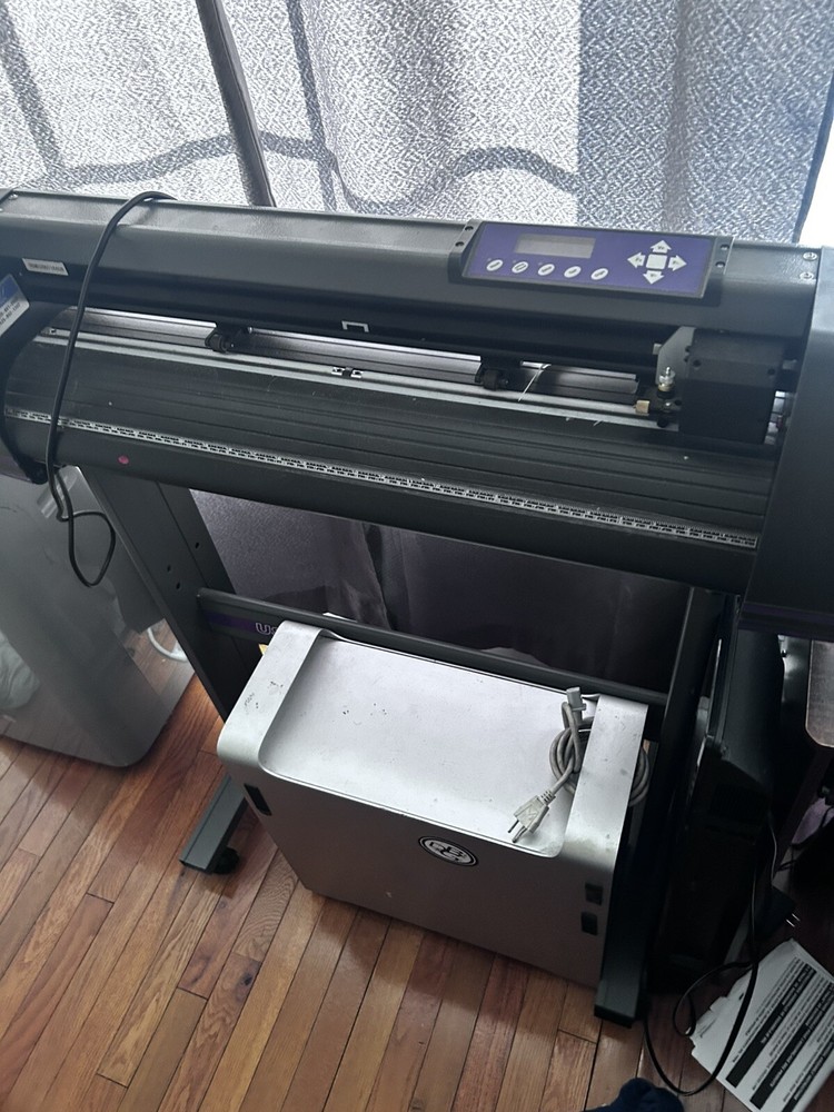 USCutter 16" Vinyl Cutter Plotter - ASDBGHH234