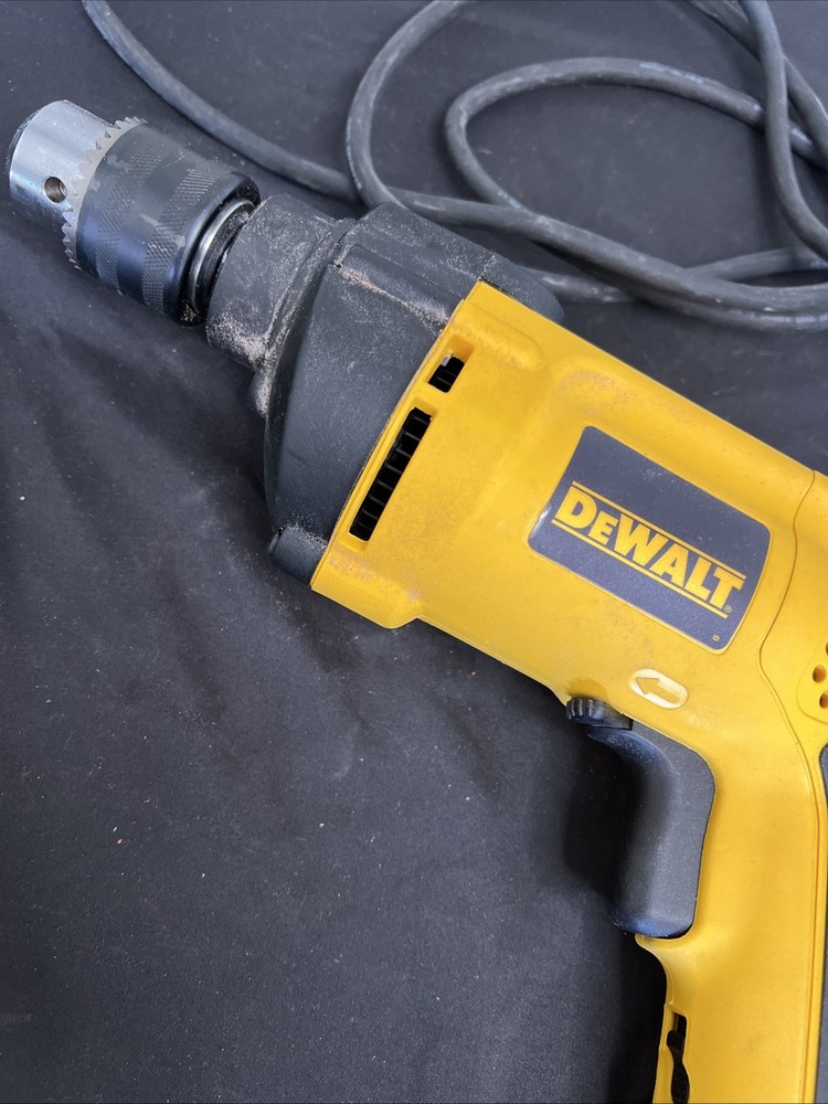 DeWalt DW511 7.8 Amp 1/2" Corded Variable Speed Hammer Drill