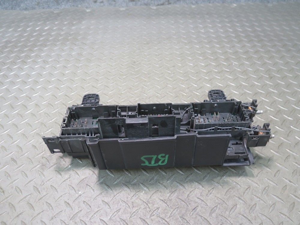 2016-2019 TESLA MODEL S 75D FRONT TRUNK FRUNK FUSE RELAY BOX MODULE UNIT