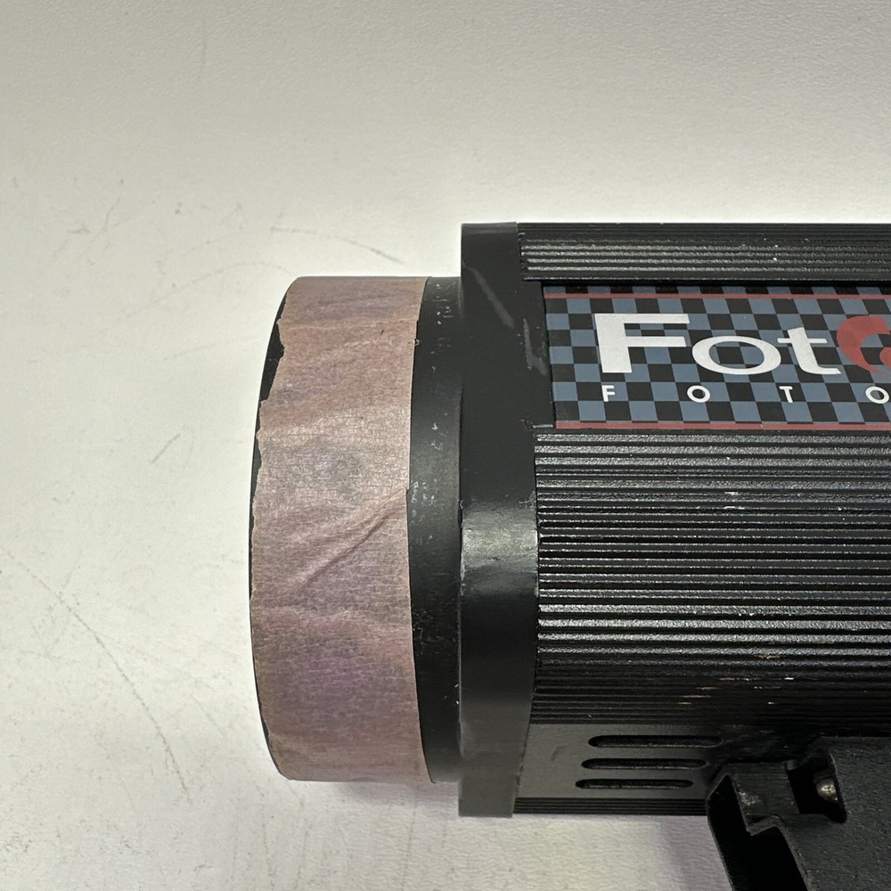 Fotodiox Flash Fan D-180 Digital Series Transmitter/Receiver Missing Cover
