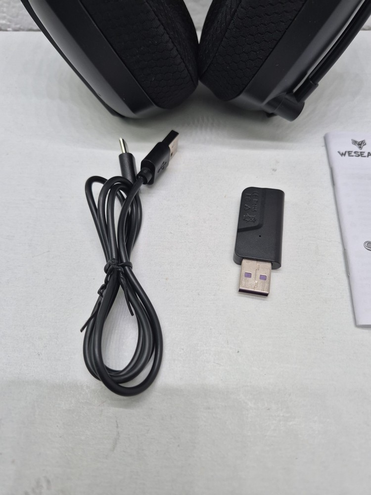 Weseary Wireless Gaming Headset WG1