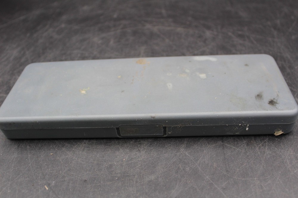 iGaging EZ Cal Digital Caliper 6 Inch LCD Screen Electronic Measuring Tool